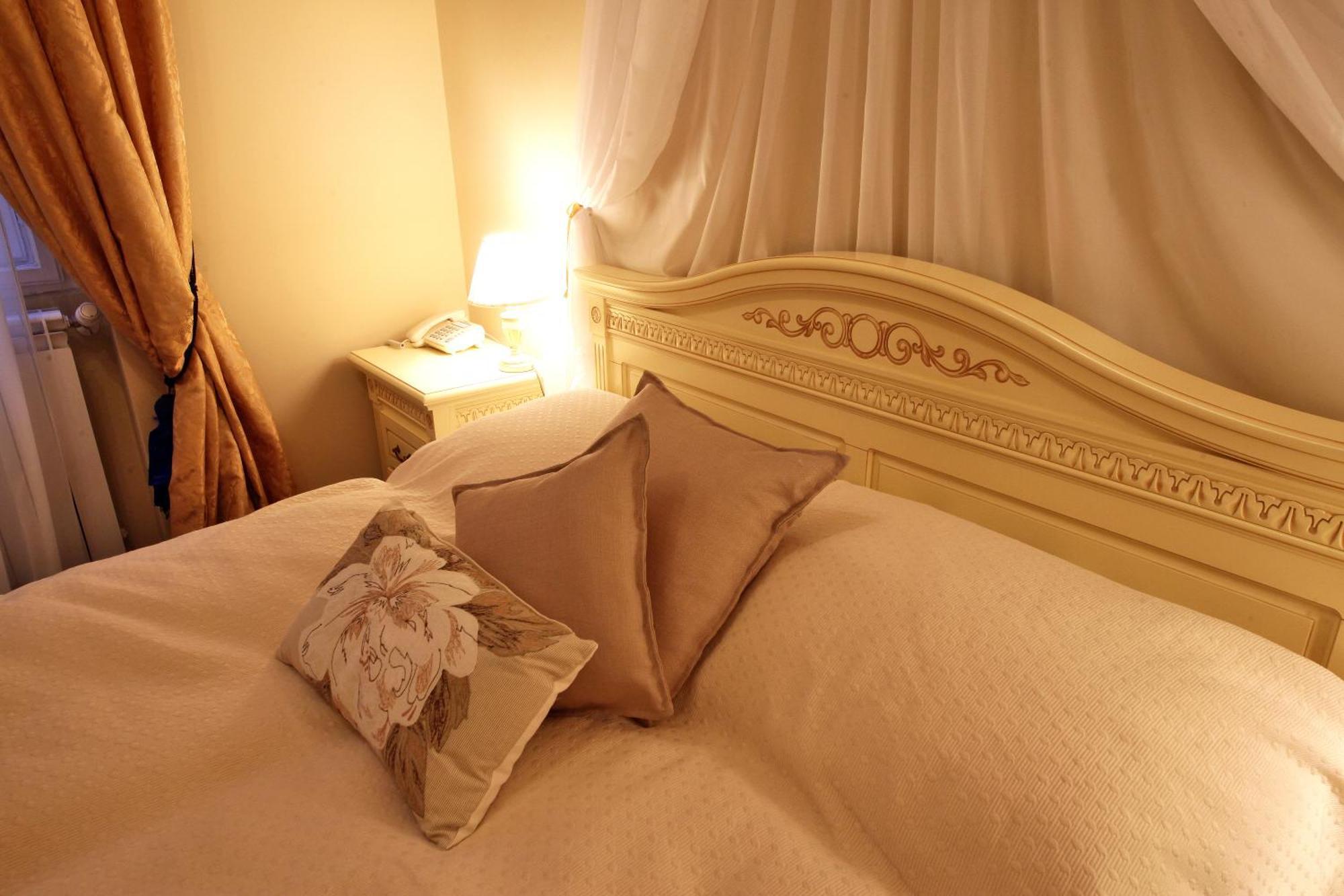 Alisa Hotel Karlovy Vary Værelse billede
