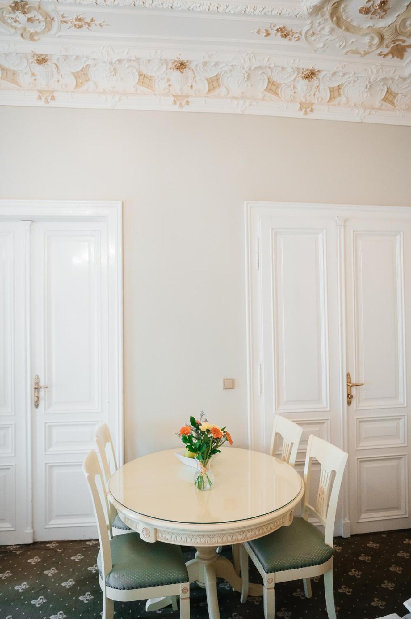 Alisa Hotel Karlovy Vary Eksteriør billede