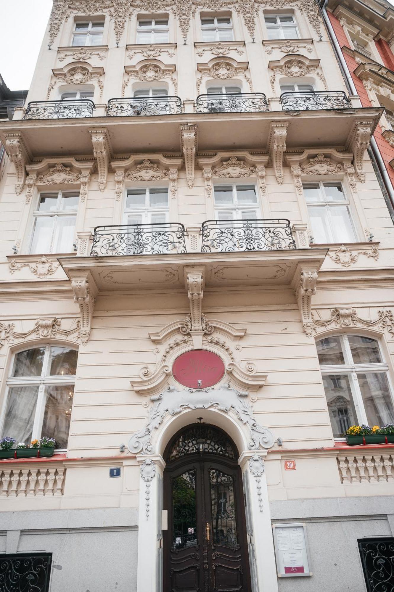 Alisa Hotel Karlovy Vary Eksteriør billede